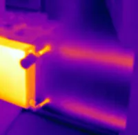 Thermografie: unter Putz liegende Heizleitungen